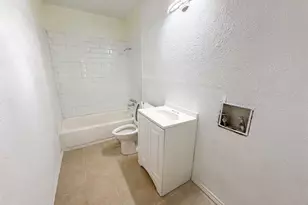 2210 Ben Hur St, Dallas, TX 75253 - Photo 13