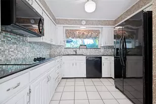 6101 Circleview Dr, Haltom City, TX 76180 - Photo 11