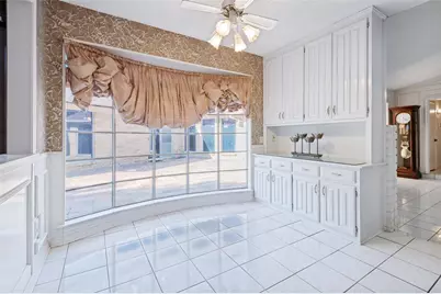 6101 Circleview Drive, Haltom City, TX 76180 - Photo 9