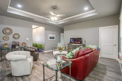 2708 San Gabriel Drive, Granbury, TX 76048 - Photo 5