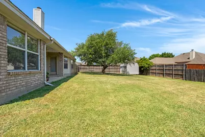 135 Honeysuckle Drive, Justin, TX 76247 - Photo 25