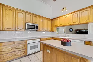 135 Honeysuckle Dr, Justin, TX 76247 - Photo 15