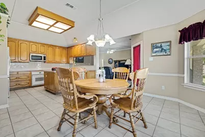 135 Honeysuckle Drive, Justin, TX 76247 - Photo 11
