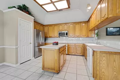 135 Honeysuckle Drive, Justin, TX 76247 - Photo 13