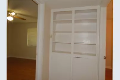 3577 Merrell Road, Dallas, TX 75229 - Photo 21