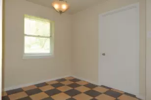 3577 Merrell Rd, Dallas, TX 75229 - Photo 9