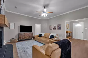 1020 Oak Hollow Ln, Combine, TX 75159 - Photo 9