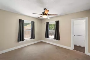 502 Bellevue Dr, Cleburne, TX 76033 - Photo 23