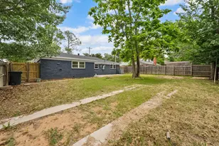 861 Woodcrest Dr, Hurst, TX 76053 - Photo 19