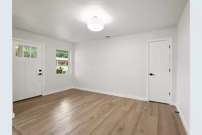 861 Woodcrest Drive, Hurst, TX 76053 - Photo 9