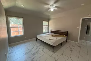 109 Colony Dr, Arlington, TX 76002 - Photo 11