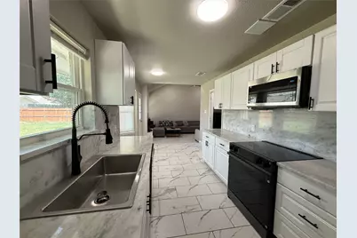 109 Colony Drive, Arlington, TX 76002 - Photo 5