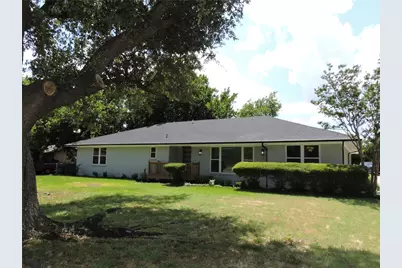 5208 Stonewall Street, Greenville, TX 75402 - Photo 1