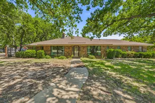 1513 Mimosa Cir, Graham, TX 76450 - Photo 1