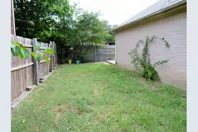 6034 Maple Leaf Drive, Arlington, TX 76017 - Photo 27