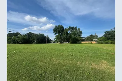 7902 Carbondale Street, Dallas, TX 75216 - Photo 3