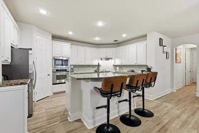 9050 Dillon Trail, Irving, TX 75063 - Photo 11
