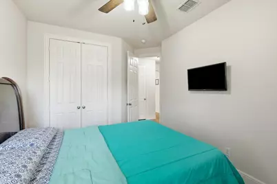 9050 Dillon Trail, Irving, TX 75063 - Photo 15