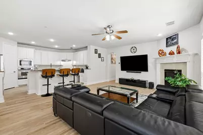 9050 Dillon Trail, Irving, TX 75063 - Photo 7
