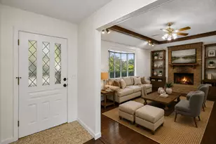 3624 Churchill Ln, Plano, TX 75075 - Photo 3