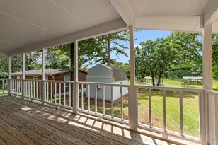 178 Indian Gap Dr, Mabank, TX 75156 - Photo 11