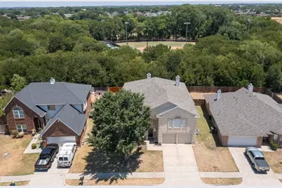 4729 Woodhaven Lane, Haltom City, TX 76137 - Photo 7