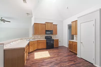 1215 Mallard Creek, Aubrey, TX 76227 - Photo 7