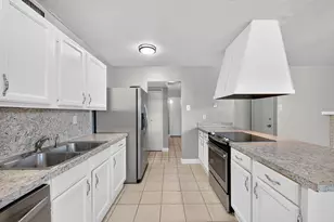 555 Hawthorne Dr, Allen, TX 75002 - Photo 13