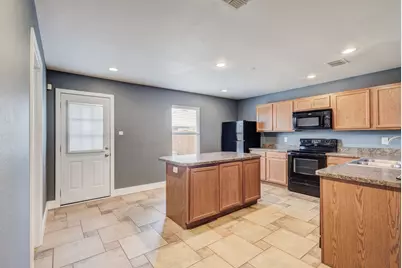 12752 Pricklybranch Drive, Fort Worth, TX 76244 - Photo 11