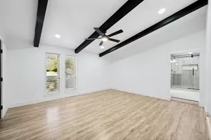 317 Cedar Creek Ct, Fort Worth, TX 76103 - Photo 13