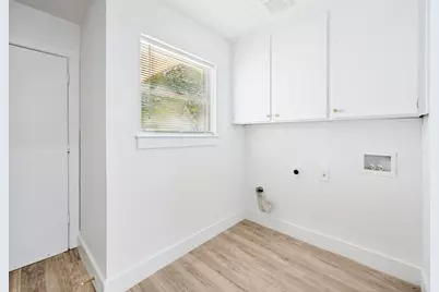 317 Cedar Creek Court, Fort Worth, TX 76103 - Photo 23