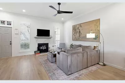 4517 Holland Avenue #109, Dallas, TX 75219 - Photo 17