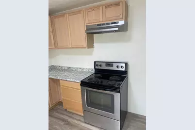 909 E Ann Arbor Avenue, Dallas, TX 75216 - Photo 3