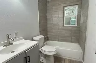 909 E Ann Arbor Ave, Dallas, TX 75216 - Photo 9