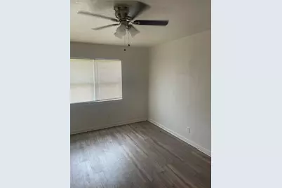 909 E Ann Arbor Avenue, Dallas, TX 75216 - Photo 5