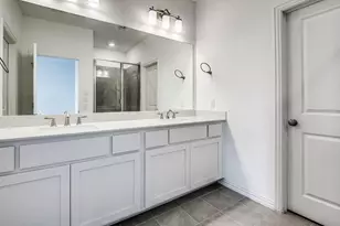 6205 Queen's Path, North Richland Hills, TX 76180 - Photo 19