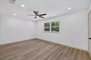 205 Summercrest Blvd, Burleson, TX 76028 - Photo 19