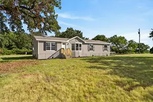 6001 Overbrook Farm Ln, Joshua, TX 76058 - Photo 5