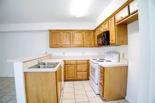 1708 S Waco St, Van Alstyne, TX 75495 - Photo 11