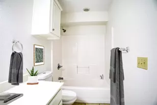 1708 S Waco St, Van Alstyne, TX 75495 - Photo 7
