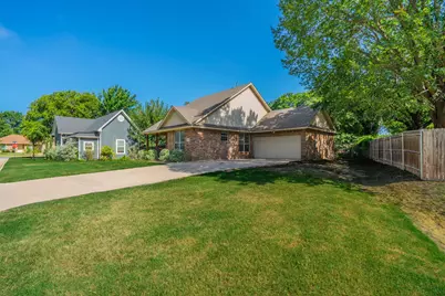 403 Summer Tree Lane, Springtown, TX 76082 - Photo 15