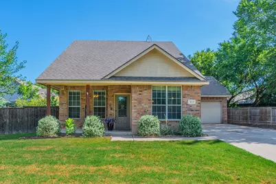403 Summer Tree Lane, Springtown, TX 76082 - Photo 1