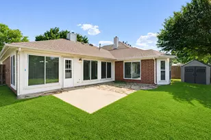 637 Cedarwood Dr, Keller, TX 76248 - Photo 5