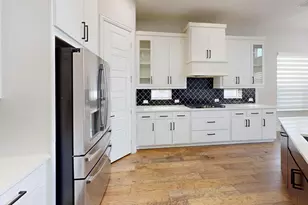 10678 Grayhead Dr, Frisco, TX 75035 - Photo 9