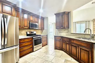 1445 Sedalia Dr, Flower Mound, TX 75028 - Photo 9