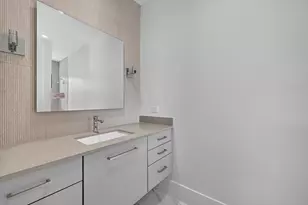 6466 Royal Ln, Dallas, TX 75230 - Photo 31