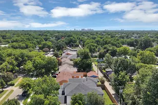 3724 Highgrove Dr, Dallas, TX 75220 - Photo 37