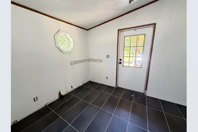 1010 Glen Brook Drive, Pecan Hill, TX 75165 - Photo 13