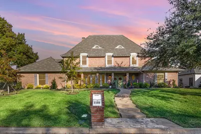 1103 Findlay Drive, Arlington, TX 76012 - Photo 1