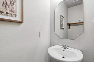 1817 Potrillo Ln, Fort Worth, TX 76131 - Photo 7